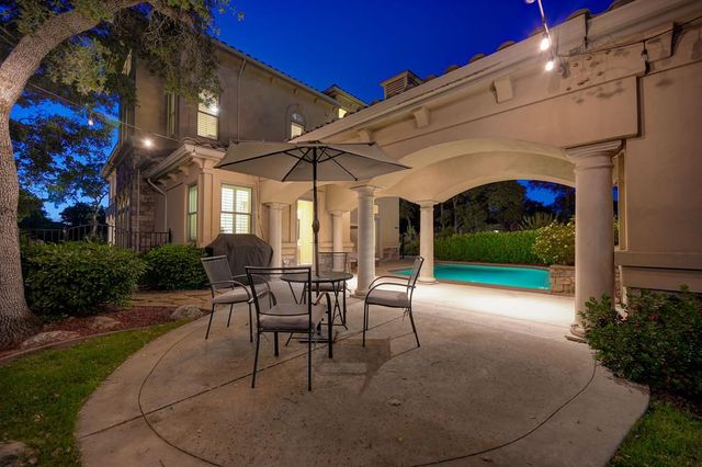 185 Powers Dr, El Dorado Hills, CA 95762