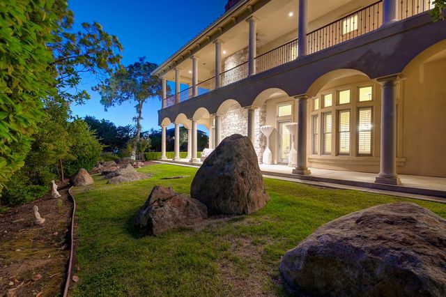 185 Powers Dr, El Dorado Hills, CA 95762