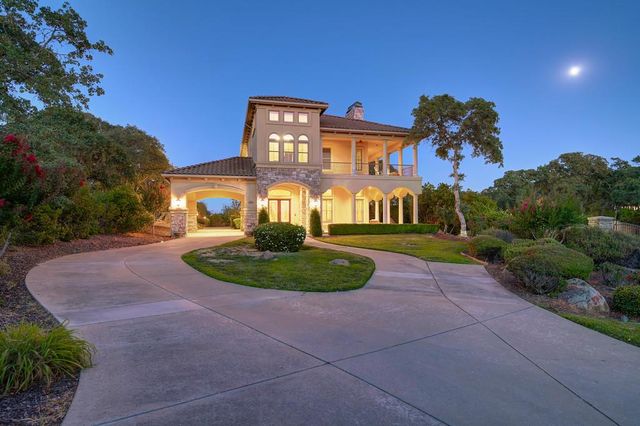 185 Powers Dr, El Dorado Hills, CA 95762