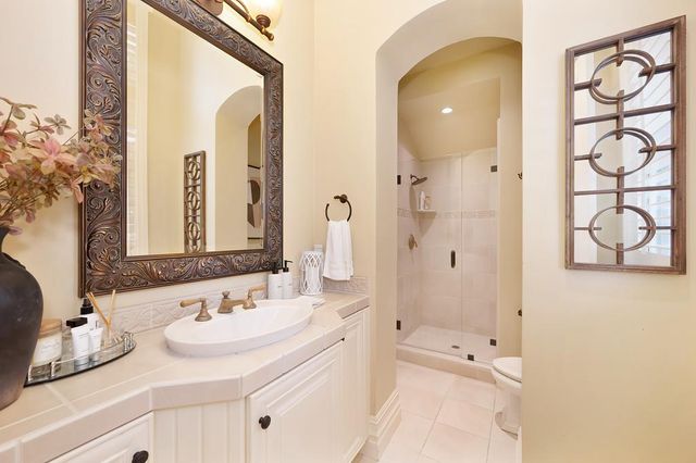 185 Powers Dr, El Dorado Hills, CA 95762