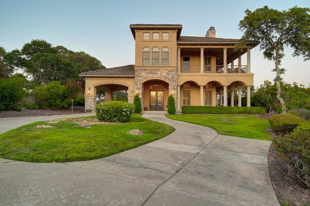 185 Powers Dr, El Dorado Hills, CA 95762