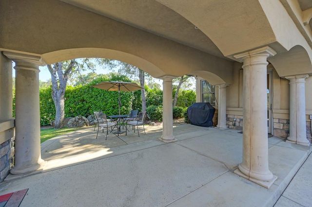 185 Powers Dr, El Dorado Hills, CA 95762