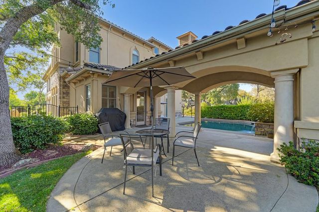 185 Powers Dr, El Dorado Hills, CA 95762