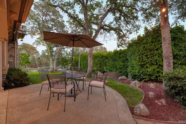 185 Powers Dr, El Dorado Hills, CA 95762
