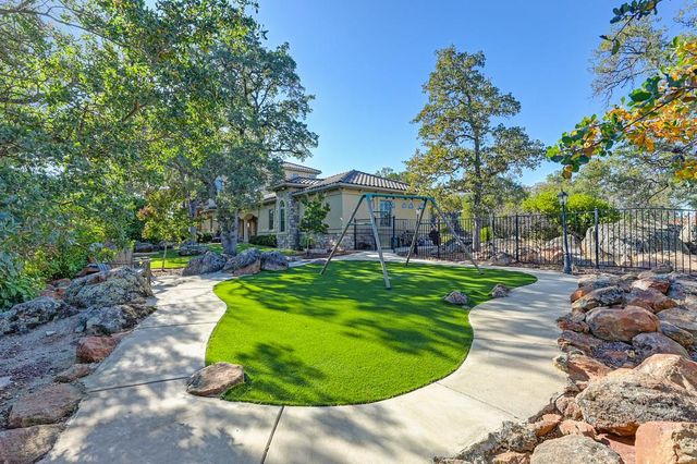 185 Powers Dr, El Dorado Hills, CA 95762