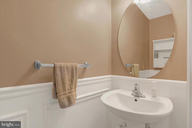 422 OVERLAND WAY, New Cumberland, PA 17070