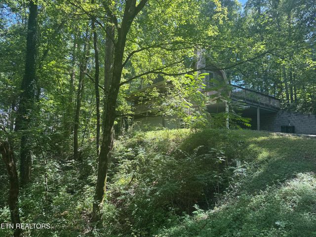 6001 Wilkerson Rd, Knoxville, TN 37912