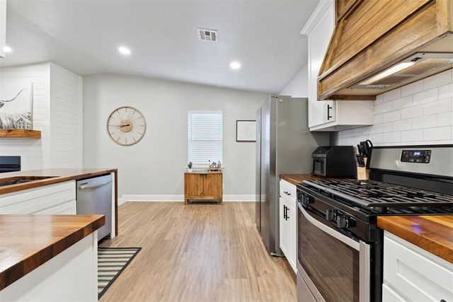 10609 N McKinley Avenue, Oklahoma City, OK 73114