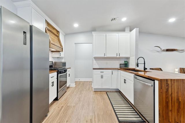10609 N McKinley Avenue, Oklahoma City, OK 73114