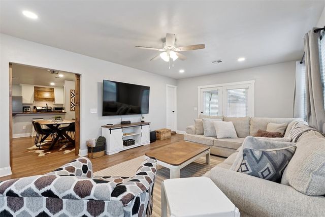 10609 N McKinley Avenue, Oklahoma City, OK 73114