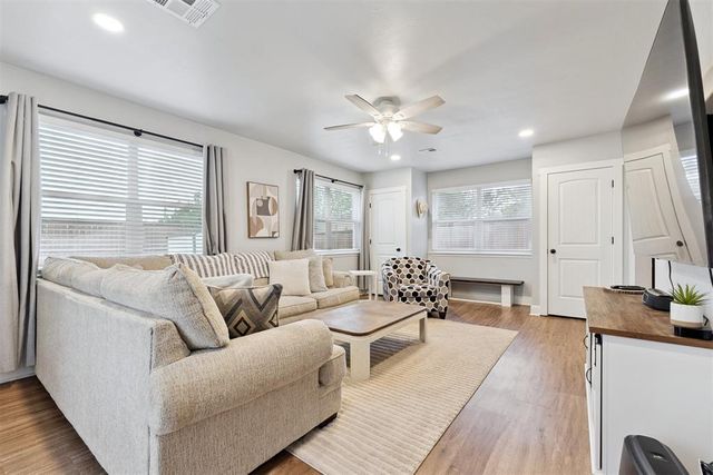 10609 N McKinley Avenue, Oklahoma City, OK 73114