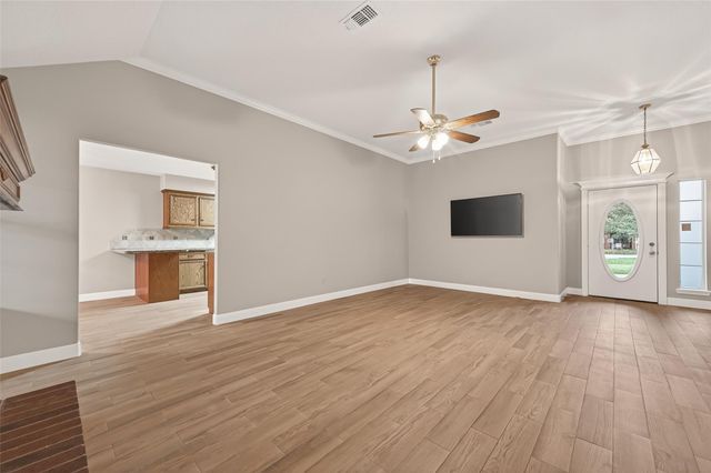 8718 Rowen Court, Needville, TX 77461