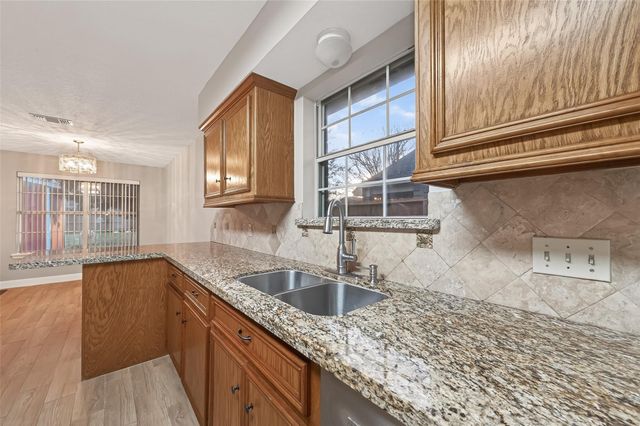 8718 Rowen Court, Needville, TX 77461