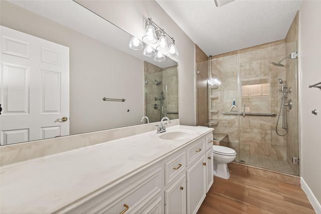 8718 Rowen Court, Needville, TX 77461