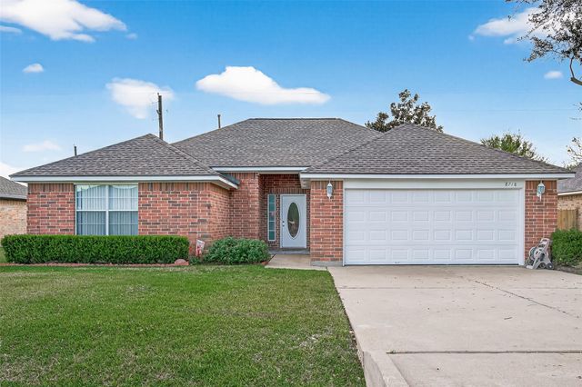 8718 Rowen Court, Needville, TX 77461