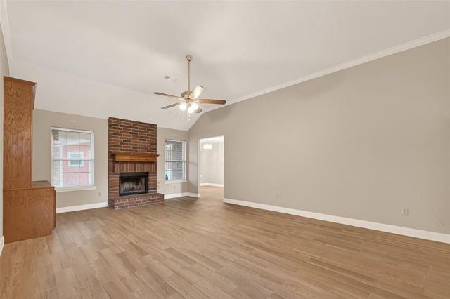 8718 Rowen Court, Needville, TX 77461