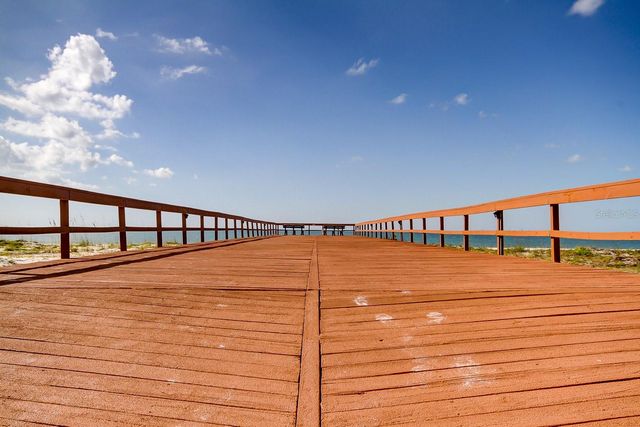 880 MANDALAY AVENUE 604, Clearwater Beach, FL 33767