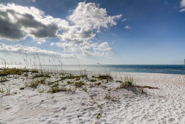 880 MANDALAY AVENUE 604, Clearwater Beach, FL 33767