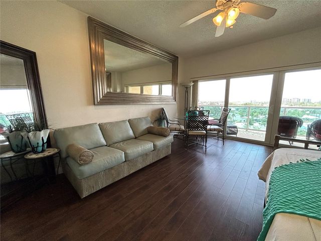 880 MANDALAY AVENUE 604, Clearwater Beach, FL 33767