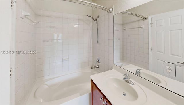 11401 NW 89th Street 208, Doral, FL 33178