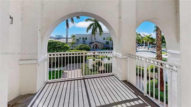 11401 NW 89th Street 208, Doral, FL 33178