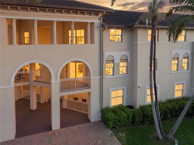 11401 NW 89th Street 208, Doral, FL 33178