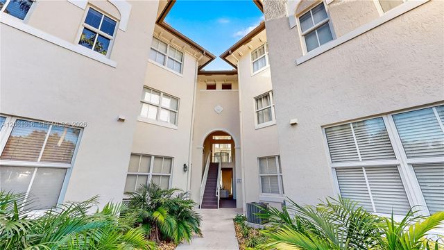 11401 NW 89th Street 208, Doral, FL 33178