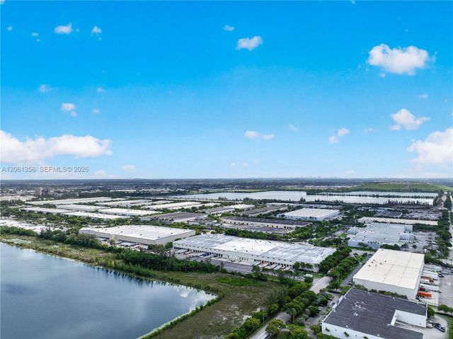 11401 NW 89th Street 208, Doral, FL 33178