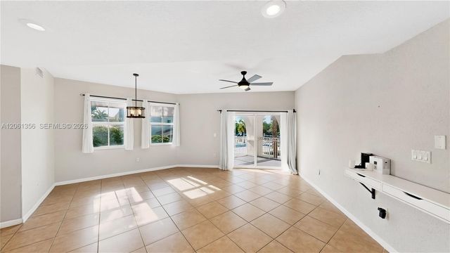 11401 NW 89th Street 208, Doral, FL 33178