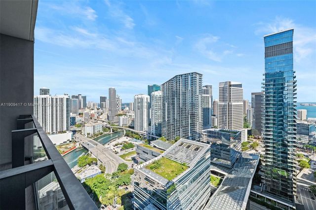 88 SW 7th St 3101, Miami, FL 33130