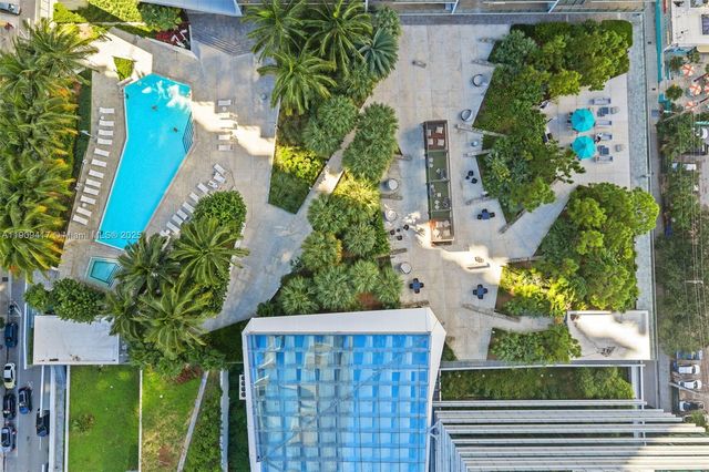 88 SW 7th St 3101, Miami, FL 33130