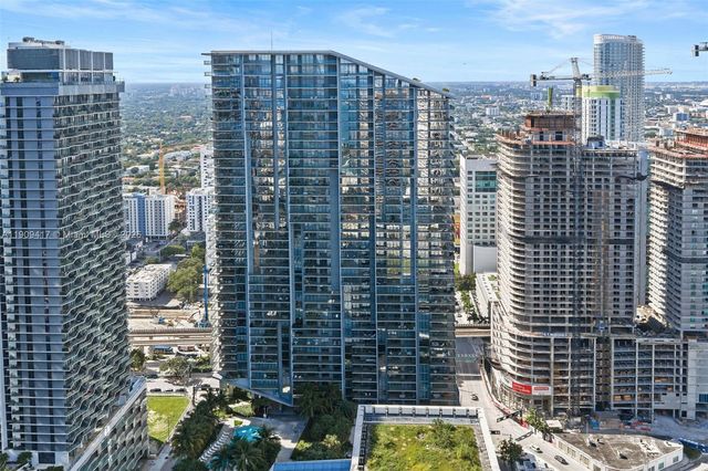 88 SW 7th St 3101, Miami, FL 33130