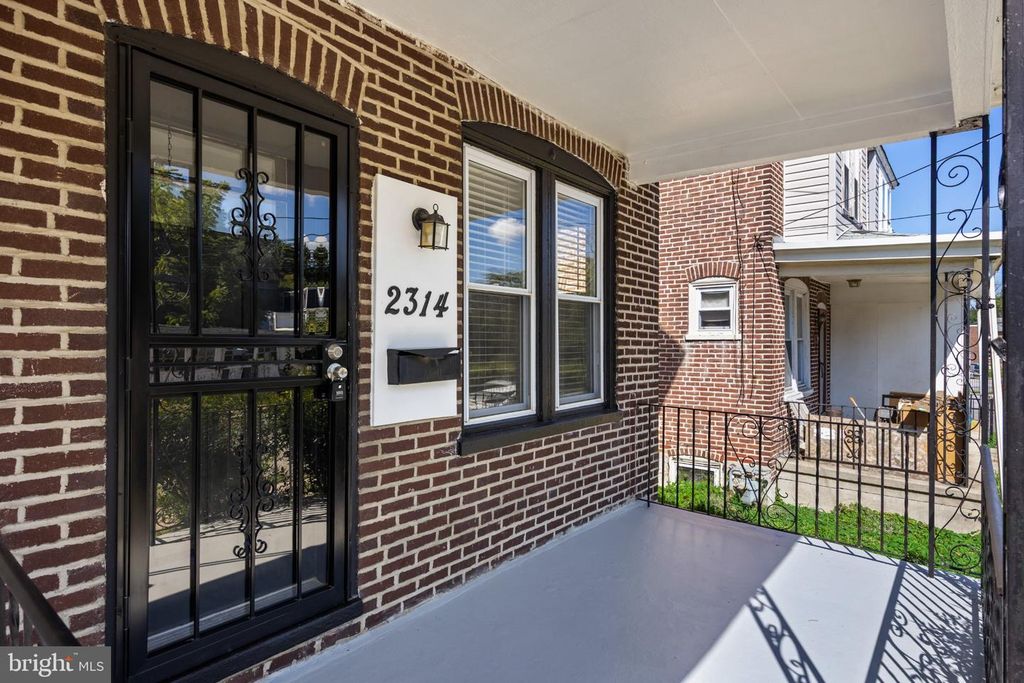 2314 UPLAND ST, CHESTER, PA 19013 — photo 4