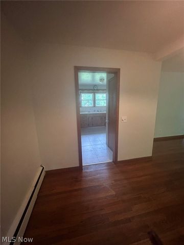 2569 Johnnycake Road SE, Warren, OH 44484