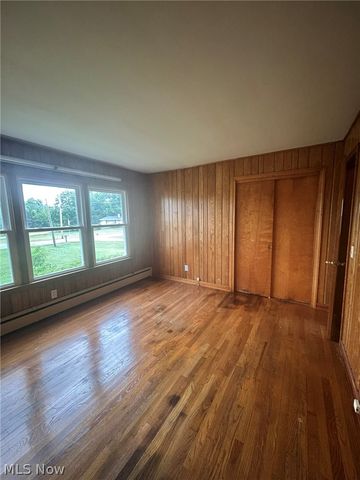 2569 Johnnycake Road SE, Warren, OH 44484
