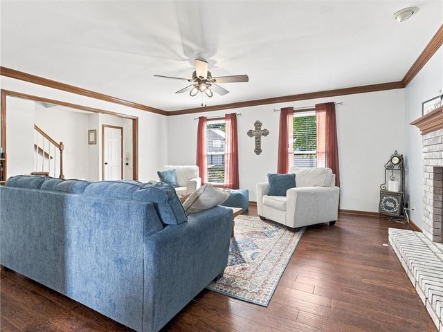 7332 N Eastern Avenue, Kansas City, MO 64119