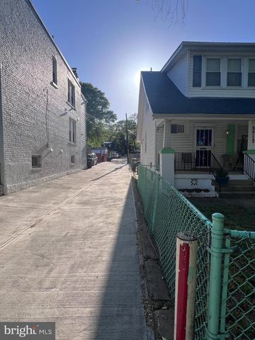 3512 18TH ST NE, Washington, DC 20018