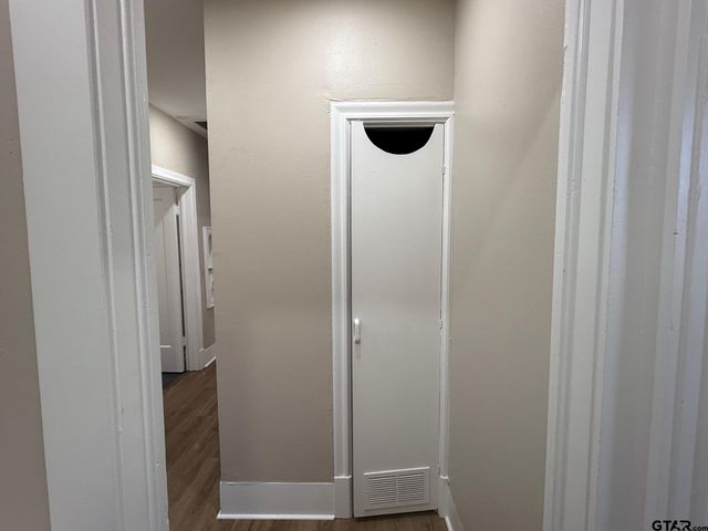 1512 E HOUSTON ST, Tyler, TX 75702