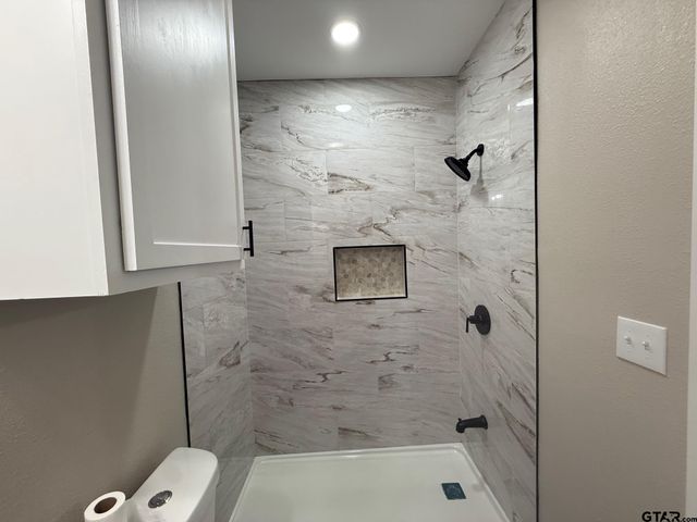 1512 E HOUSTON ST, Tyler, TX 75702