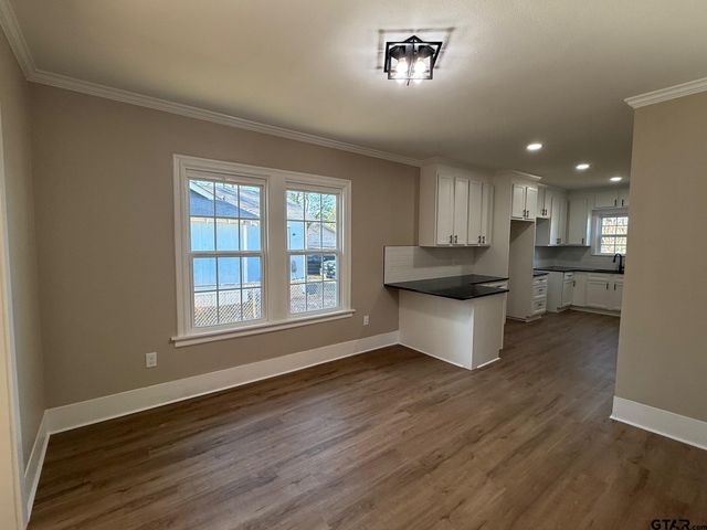 1512 E HOUSTON ST, Tyler, TX 75702