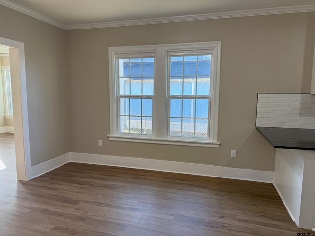 1512 E HOUSTON ST, Tyler, TX 75702