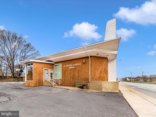310 N RALEIGH ST, Martinsburg, WV 25401