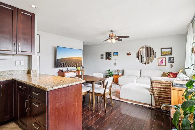 2266 Grand 23, San Diego, CA 92109