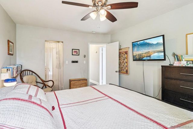 2266 Grand 23, San Diego, CA 92109