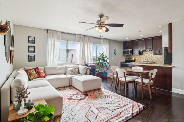 2266 Grand 23, San Diego, CA 92109