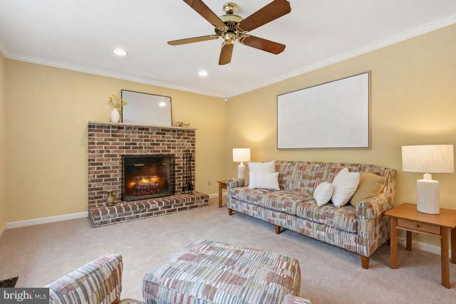 815 HAWTHORNE ST, Downingtown, PA 19335