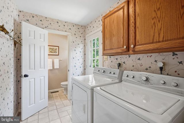 815 HAWTHORNE ST, Downingtown, PA 19335