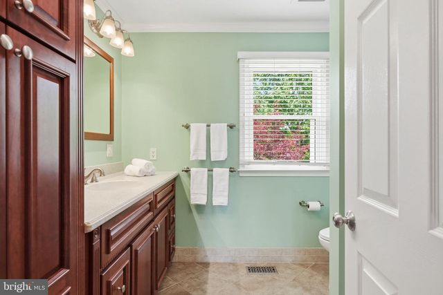 815 HAWTHORNE ST, Downingtown, PA 19335