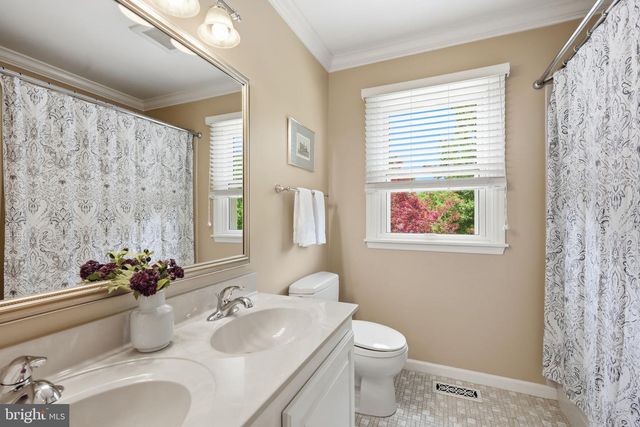 815 HAWTHORNE ST, Downingtown, PA 19335