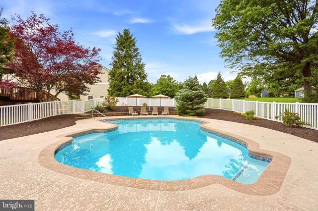 815 HAWTHORNE ST, Downingtown, PA 19335